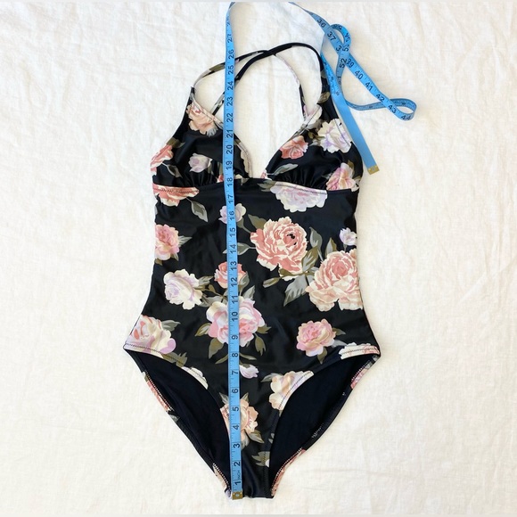 Simons Floral One Piece Bathing Suit - Picture 4 of 11